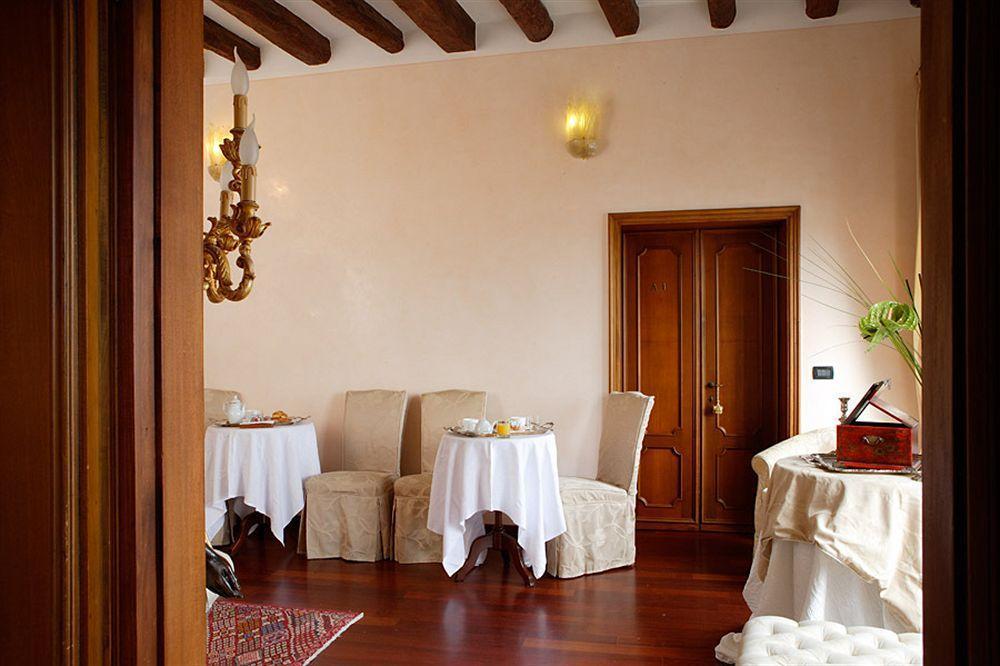 La Rosa Dei Venti Bed and Breakfast Venedig Eksteriør billede